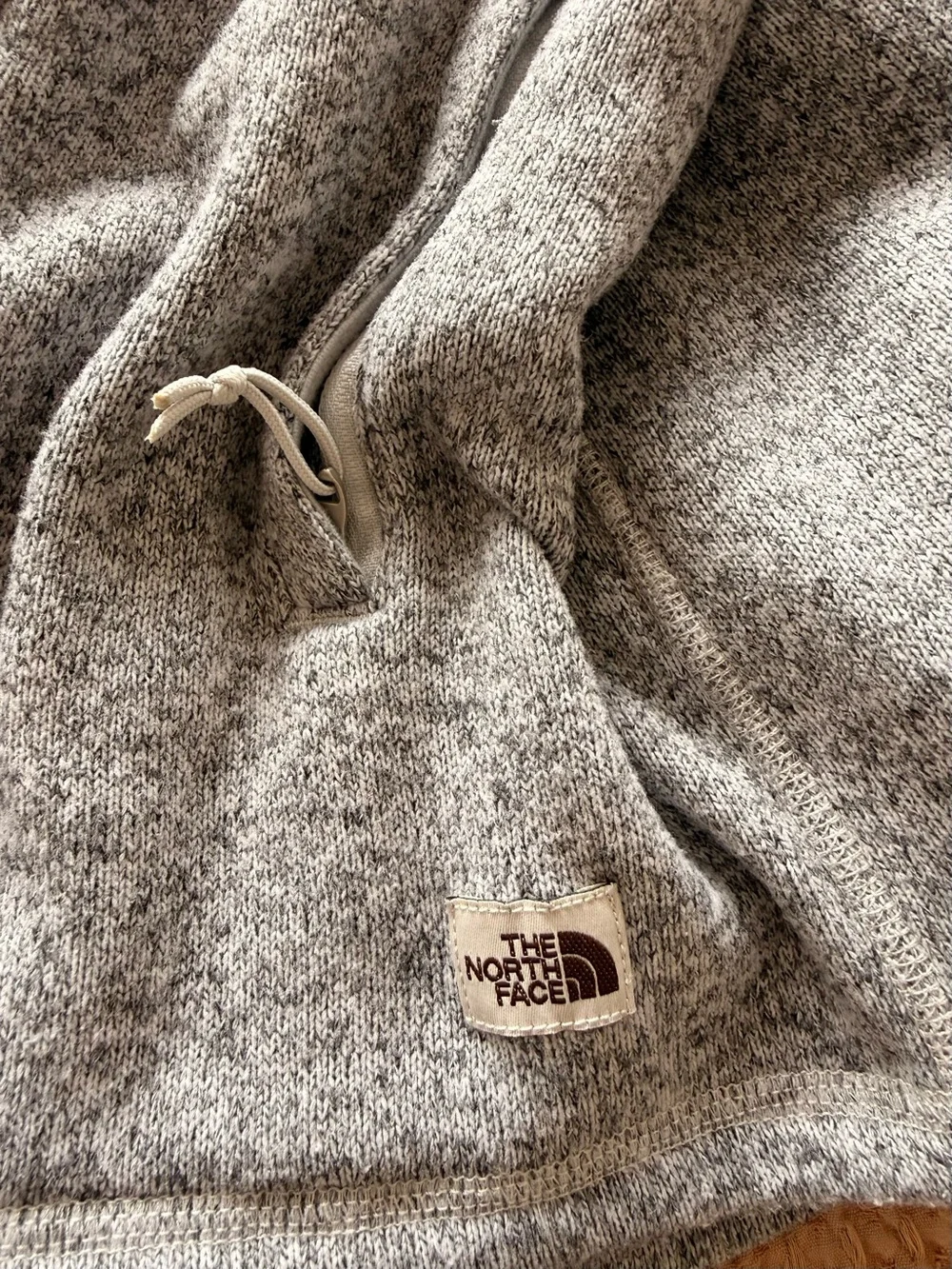 The North Face Light Gray Sherpa Fleece Jacket - Women's - Picture 4 of 4